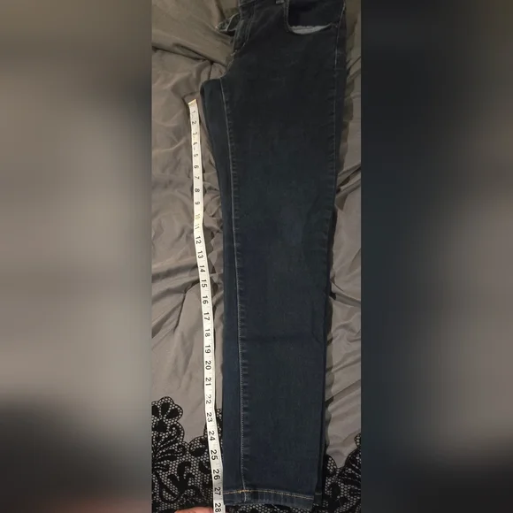 Michael Kors Skinny Jeans - Picture 4 of 9